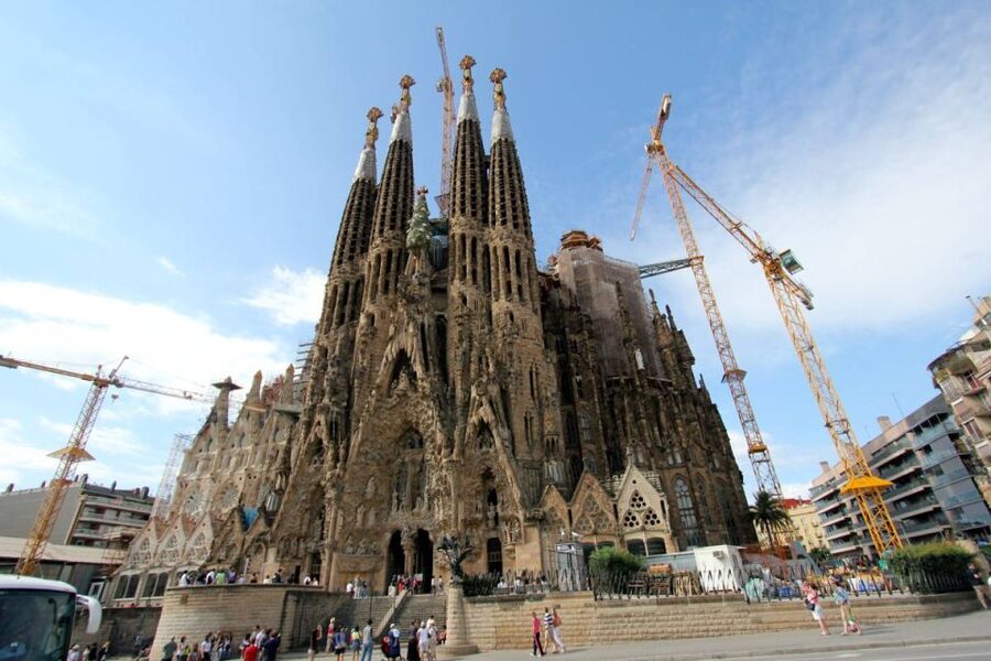 Barcelona: Private Sagrada Familia and Park Guell Tour - Inside Sagrada Familia with a private guide