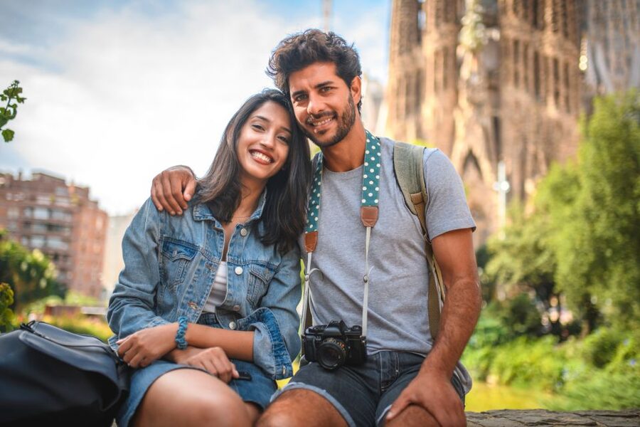 Barcelona: Private Sagrada Familia Photoshoot - Who should book this experience?