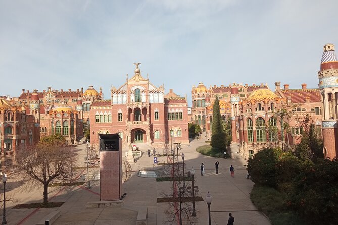 Barcelona Private Tour From Sant Pau to Sagrada Familia - From a beautiful hospital to a sacred basilica