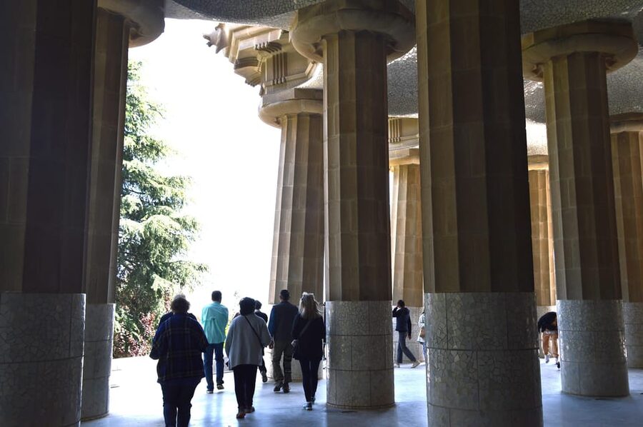 Barcelona Private Tour: Sagrada Familia,Park Güell & Pedrera - What the $795 price really buys