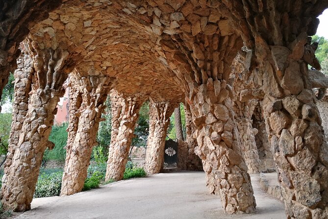 Barcelona Sagrada Familia and Guell Park drink and tapa - The drink and tapa: a small but pleasant finish