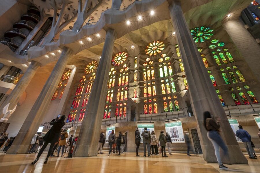 Barcelona: Sagrada Familia Entry Ticket with Audio Guide - Key points to know before booking