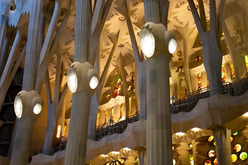 Barcelona: Sagrada Familia Guided Private Tour - What the private format adds