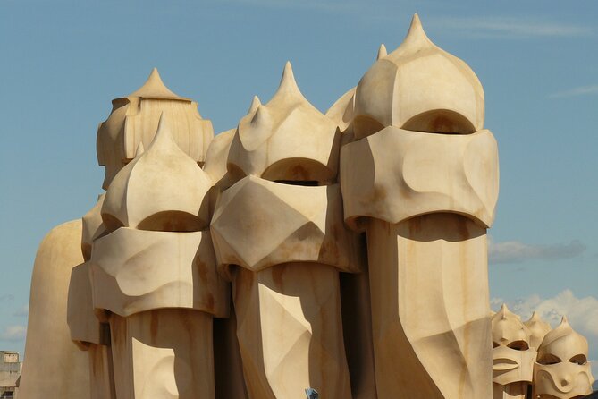 Barcelona: Sagrada Familia, Modernism and Gothic Quarter - The Crown of Aragon archive and Plaça del Rei