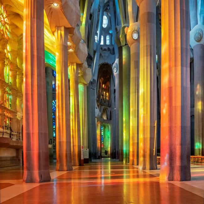 Barcelona: Sagrada Familia & Optional Park Guell Guided Tour - Sagrada Familia in about 80 minutes