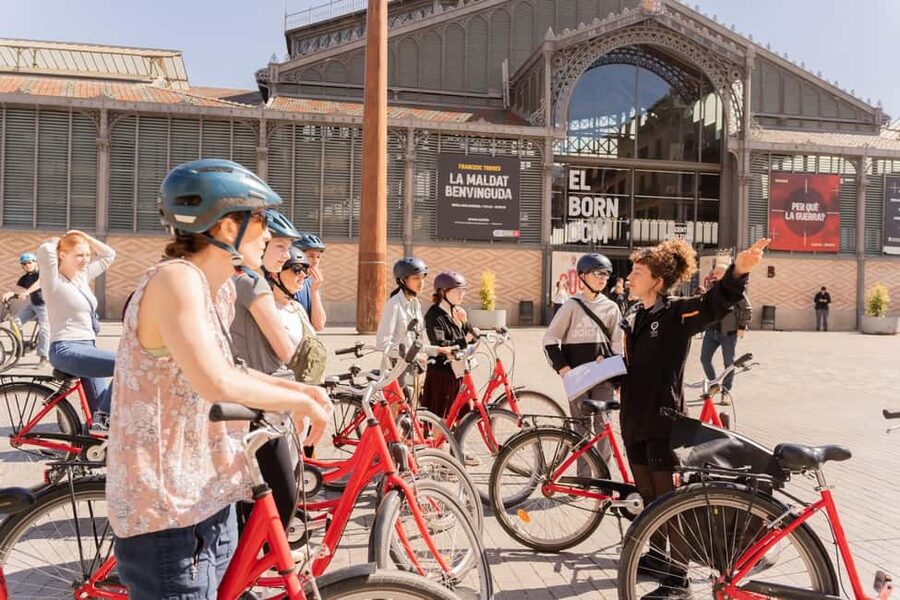 Barcelona: Sagrada Familia or City Tour by Bike or eBike - Santa Maria del Mar and El Born Centre Cultural