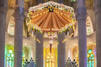Barcelona: Sagrada Familia Skip-the-Line Entry Ticket & Tour