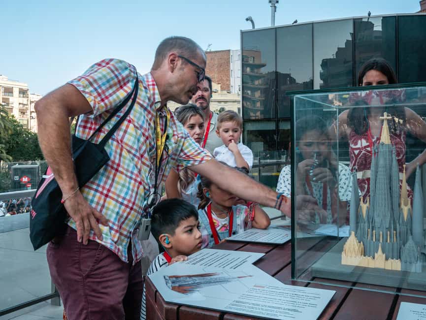 Barcelona: Sagrada Familia Small Group Tour for Kids - Key points to know before booking