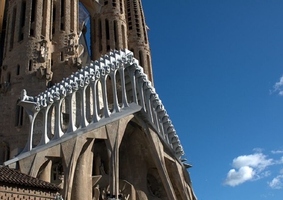 Barcelona: Sagrada Familia Tour of the Facades in German - Should You Book the German Facade Tour?