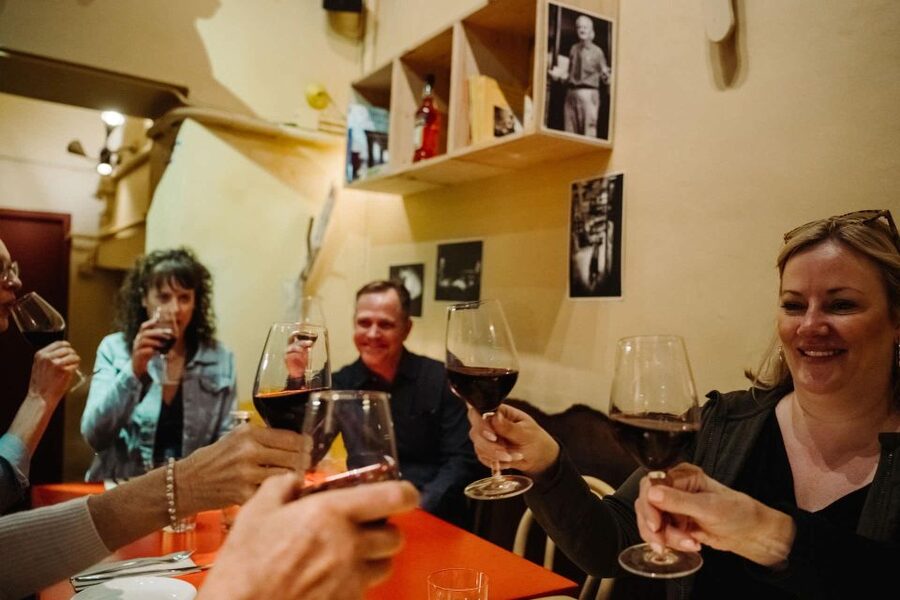 Barcelona: Tapas & Wine Tour in Born & Gothic Quarter - Group size, timing, and practical comfort