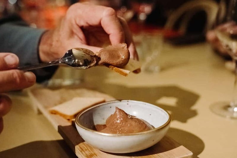 Barcelona: Tapas & Wine Tour in Born & Gothic Quarter - The final dinner at La Palma De Bellafila