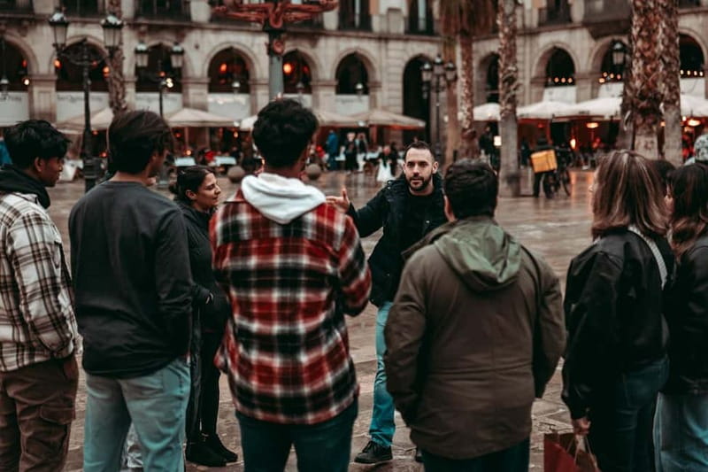 Barcelona: Tipsy Tapas & History Tour in the Gothic Quarter - Starting in Plaza George Orwell or Plaza Reial