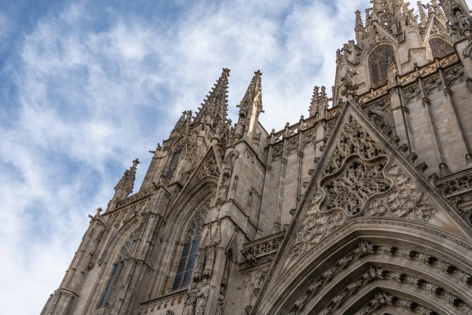 Barcelona Walking Tour of Gothic and Born District - Castellers and the meaning of Catalan identity