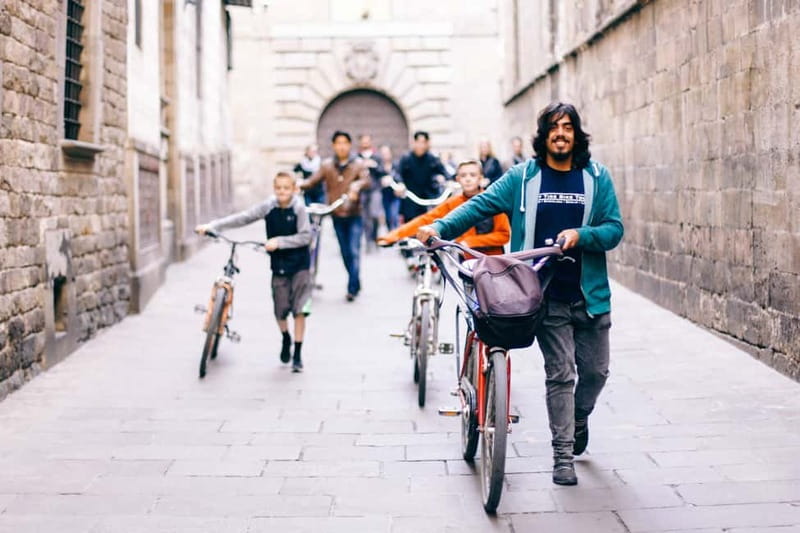 Barcelona: Wonders of Gaudi Bike Tour - The cycling pace and practical tradeoffs