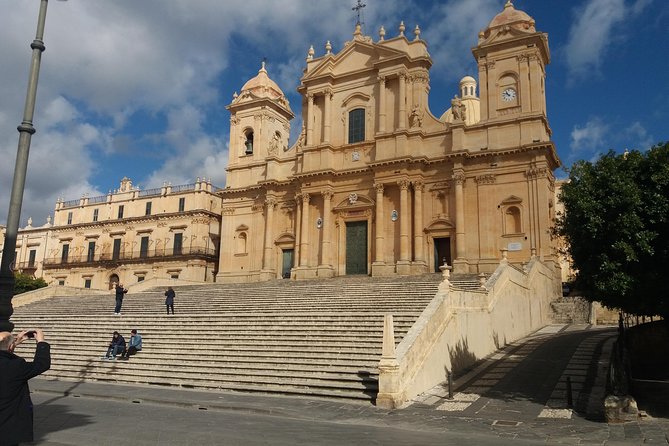 Baroque shades of Sicily (Noto, Modica and Ragusa day tour) - Ragusa Ibla gives you the strongest opening