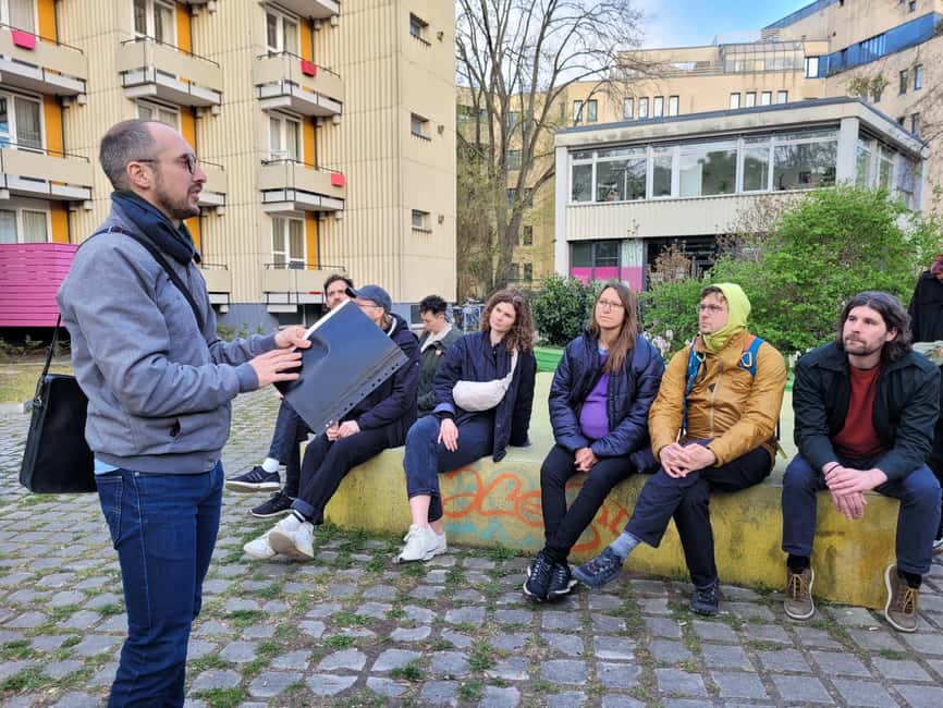 Berlin: Hansaviertel Modernist Architecture Tour - Starting beside the Tiergarten S-Bahn station