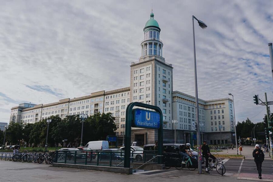 Berlin: Karl-Marx-Allee Tour of Life and Architecture in GDR - The grand 1950s blocks and the idea of socialist living