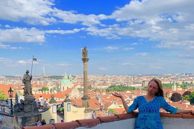 Best of Prague Architecture - private tour with PERSONAL PRAGUE GUIDE - Old Town Square as an open-air architecture lesson