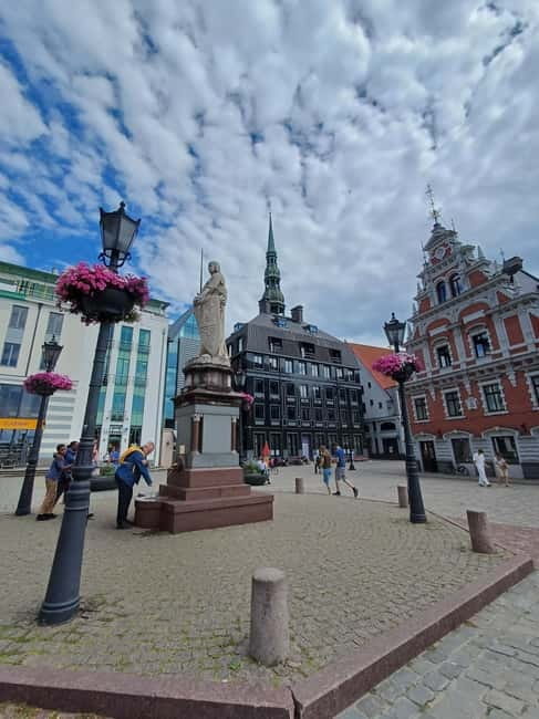 Big Riga: Old Town & Art Nouveau quarter - Walking through medieval Vecriga