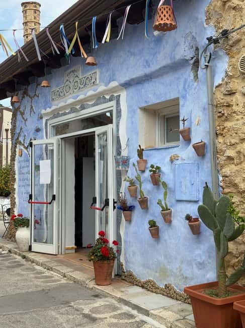 Borgo Parrini Gaudí-style: a walking tour in a colorful art village - Choosing between Essential, Full, and Premium