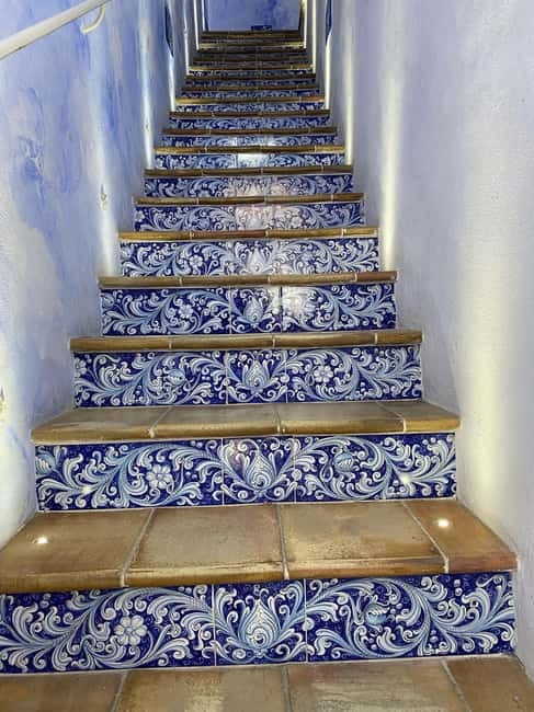 Borgo Parrini Gaudí-style: a walking tour in a colorful art village - Practical booking advice before you go