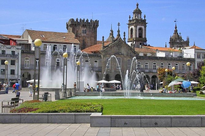 Braga - Roman & Baroque / Full Day - from Porto - Bom Jesus brings the day above the city