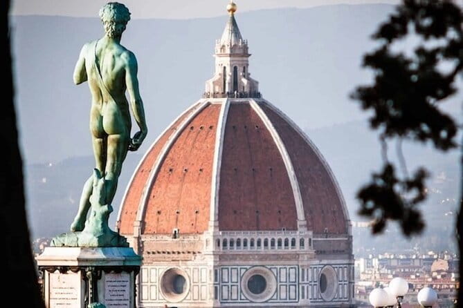 Brunelleschi’s Dome 1-Hour Guided Tour with Pre-Climb Explanation - Meeting details and the one serious caution