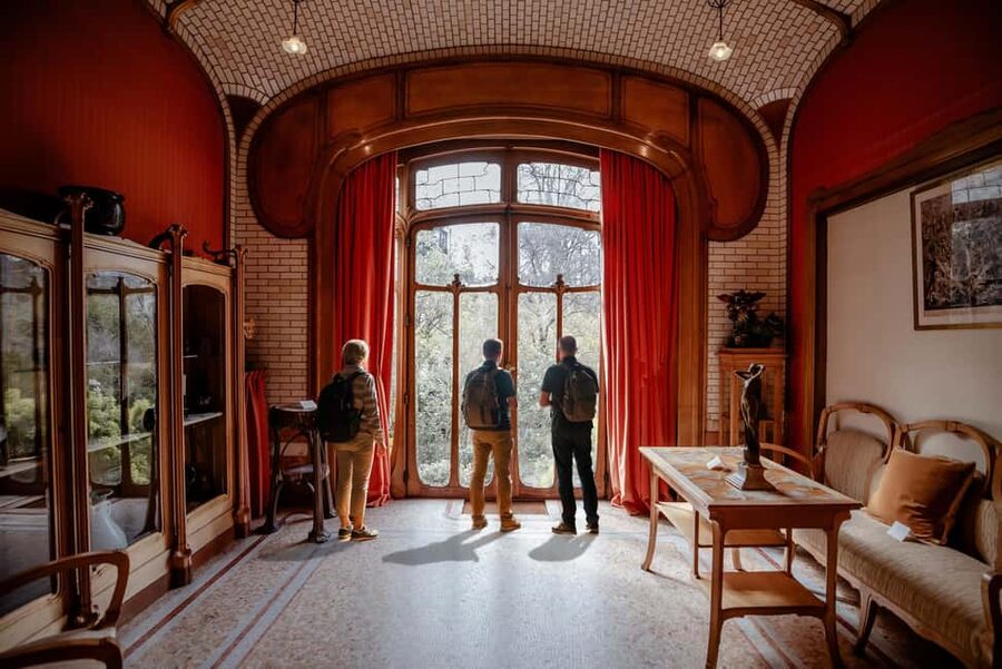 Brussels: Art Nouveau Private Walking Tour with Horta Museum - Hotel Solvay and the private-house ideal