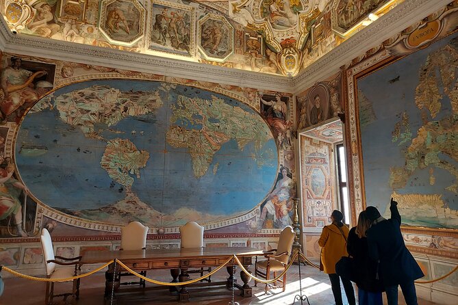 Caprarola: Villa Farnese, masterpiece of Renaissance architecture - Vignola’s Scala Regia and the route through the palace