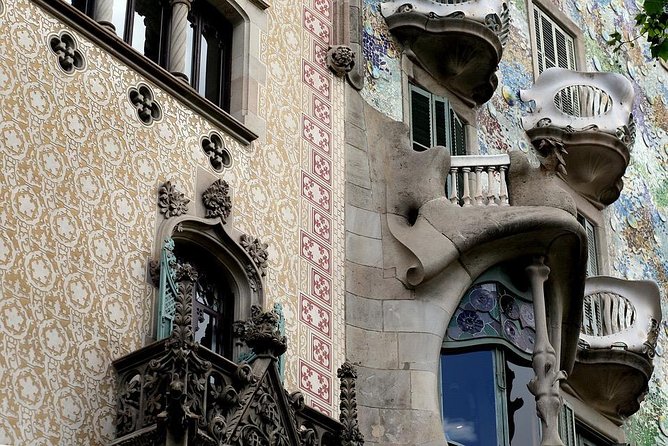 Casa Batlló: entrance tickets and smart guide - Music, pacing, and atmosphere