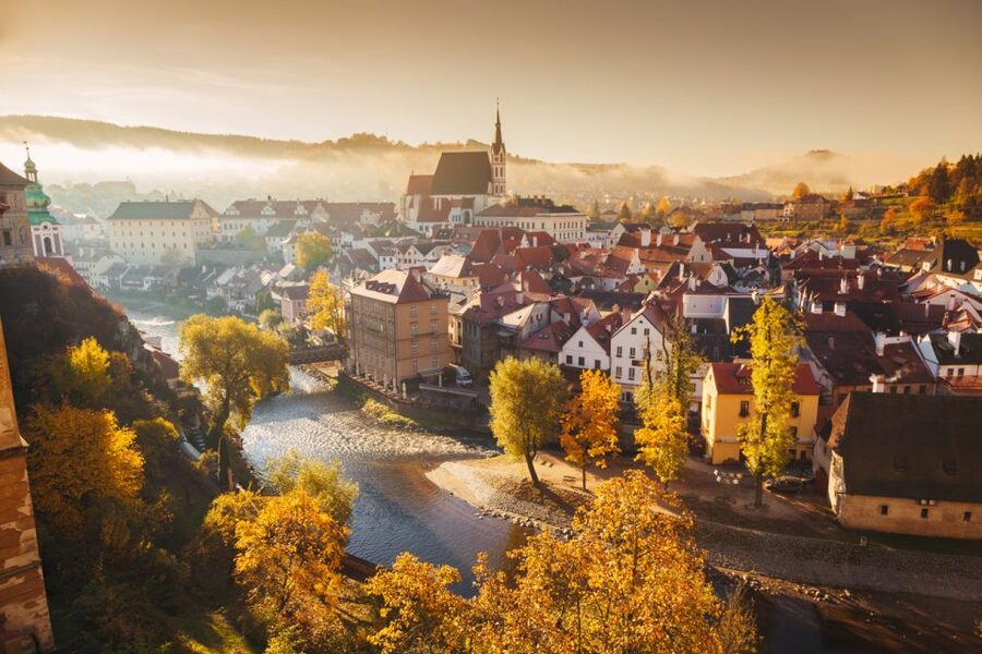 Český Krumlov: Half-Day Medieval Architecture Walking Tour - Key points at a glance