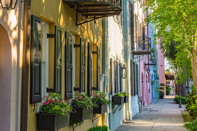 Charleston Architectural Walking Tour - Start at 18 Vendue Range