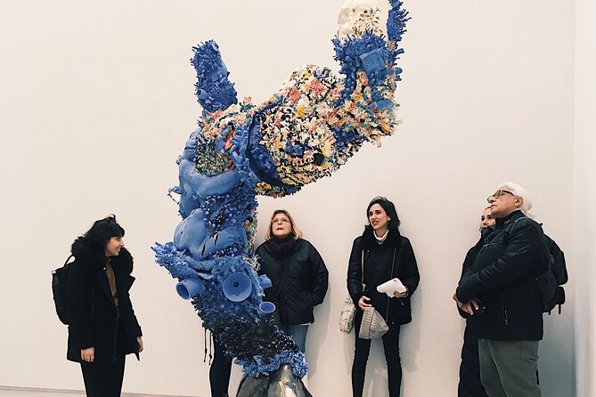 Chelsea Galleries and High Line; Art, Architecture and History - Public art with an artist’s explanation