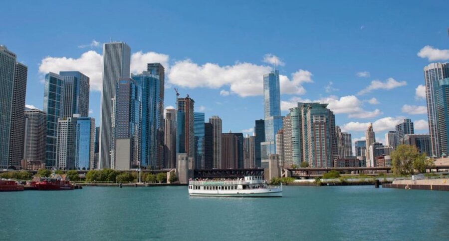 Chicago: Architecture Center Cruise on Chicago's First Lady - Should you book Chicago’s First Lady?