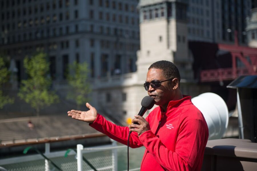 Chicago: Architecture Center Cruise on Chicago's First Lady - Why the Chicago River is the right classroom