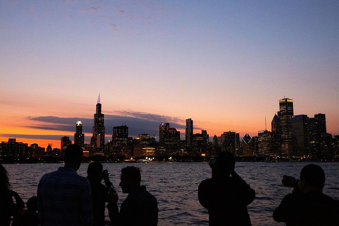 Chicago Architecture Center River Cruise aboard First Lady - Modernism at the river: Mies van der Rohe