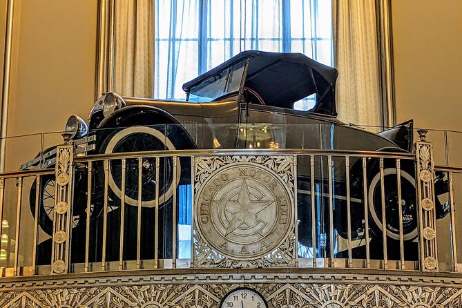 Chicago Architecture Walking Tour: Incredible Art Deco Interiors - Interior stops are the real reason to book