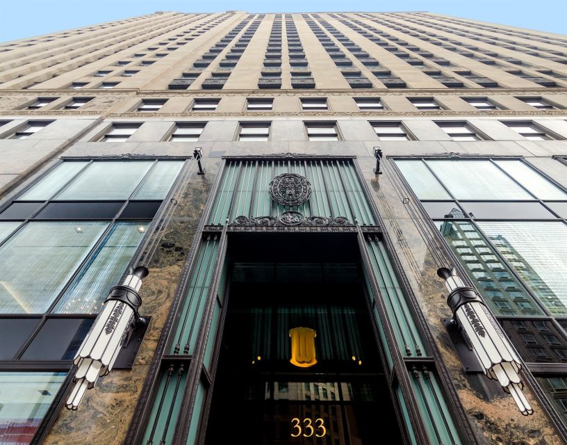 Chicago: Art Deco Skyscrapers Walking Tour - The overlooked Trustees System Service Building