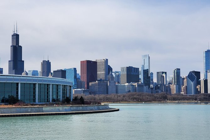 Chicago City Tour with Architecture River Cruise Option - From Lincoln Park to the Gold Coast