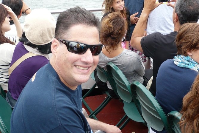 Chicago City Tour with Architecture River Cruise Option - The optional 75-minute river architecture cruise