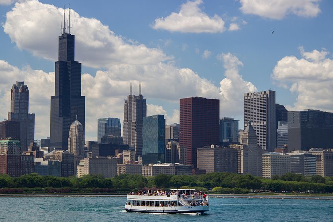 Chicago Lake and River Architecture Tour - Why this boat tour is one of Chicago’s best introductions