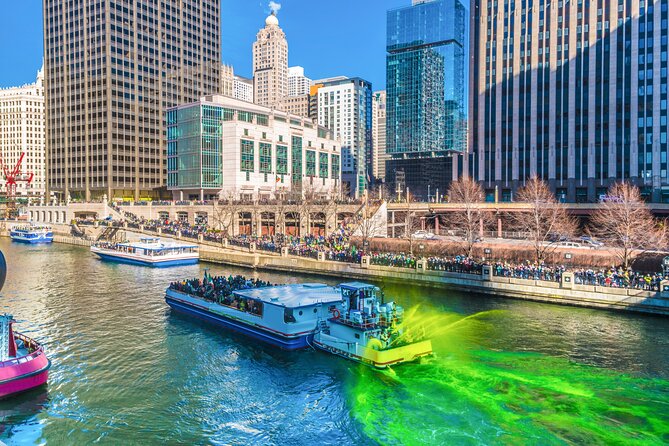 Chicago Premium Driving Tour with River Boat Cruise and Sky Deck - Buckingham Fountain and Grant Park