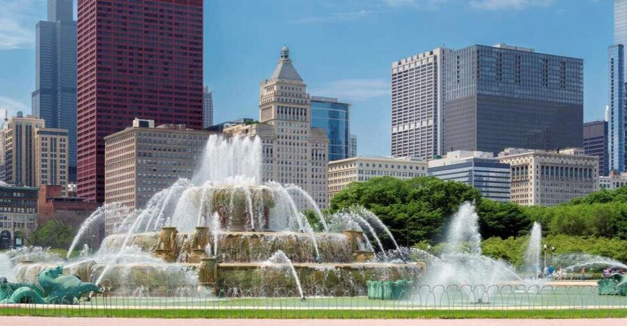 Chicago: Private Architecture Tour - 3 or 6 Hours - Two very different Chicago architecture tours
