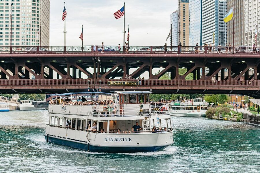 Chicago River: 1.5-Hour Guided Architecture Cruise - Open deck, indoor deck, and the Chicago weather question