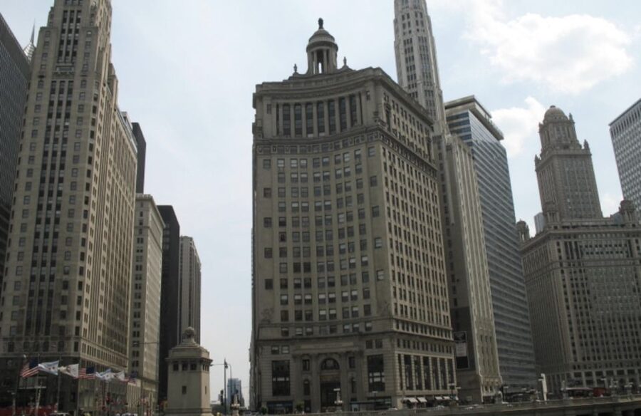 Chicago River: 1.5-Hour Guided Architecture Riverboat Tour - Key points to know before you board