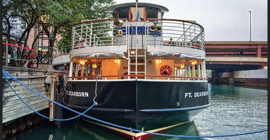 Chicago River: 1.5-Hour Guided Architecture Riverboat Tour - Why the guide makes the biggest difference