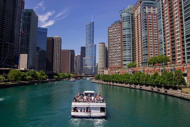 Chicago River 45-Minute Architecture Tour from Magnificent Mile - Riverwalk views and the first look at Chicago’s bridges