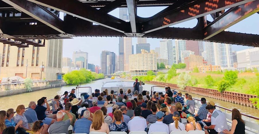 Chicago River: 90-Min Architecture Boat Tour - Key points to know before booking