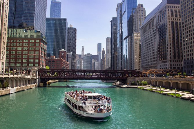 Chicago River 90-Minute Architecture Tour - Merchandise Mart and the scale of Chicago commerce