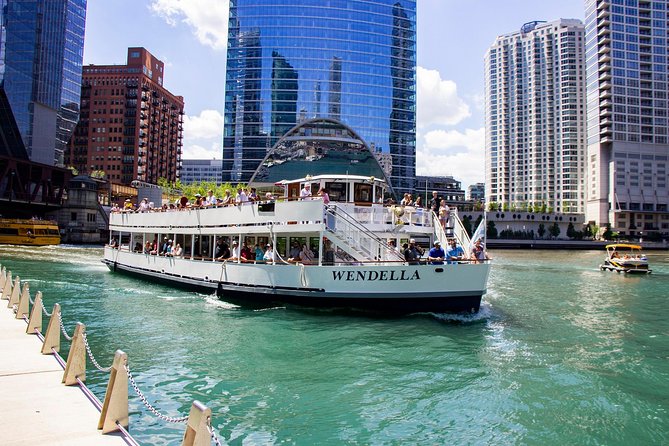 Chicago River 90-Minute Architecture Tour - The Centennial Fountain and Chicago’s reversed river